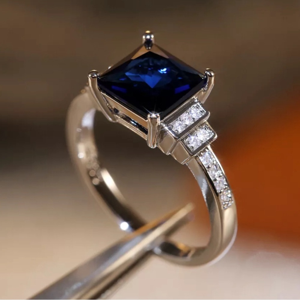 - BRIDAL WEDDING RING - Picture 9 of 9